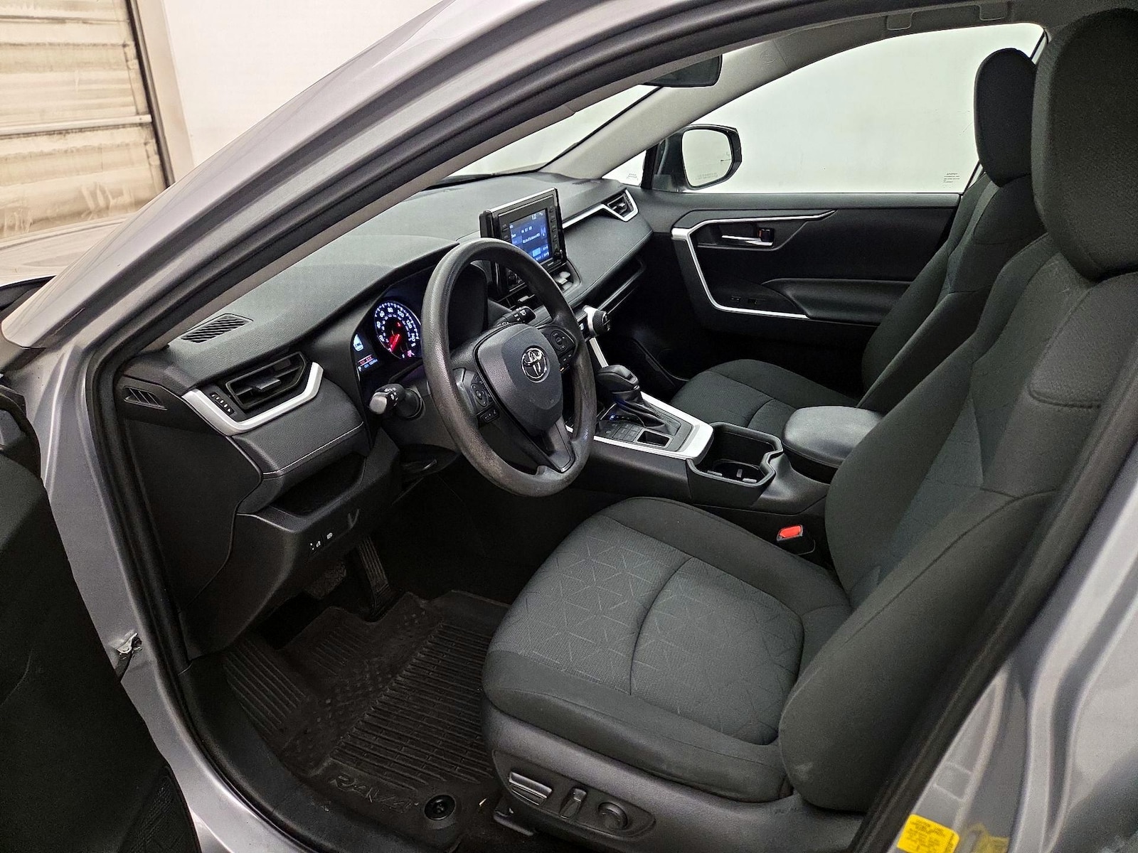 Power Seat(s) & Side Airbags