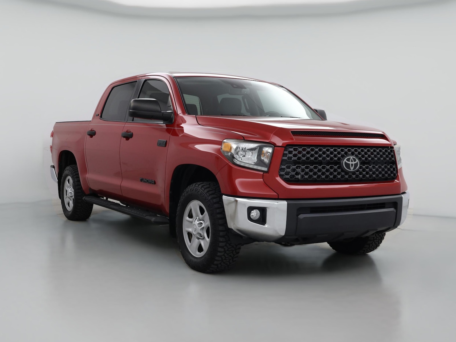 Bed Liner & Tow Hitch