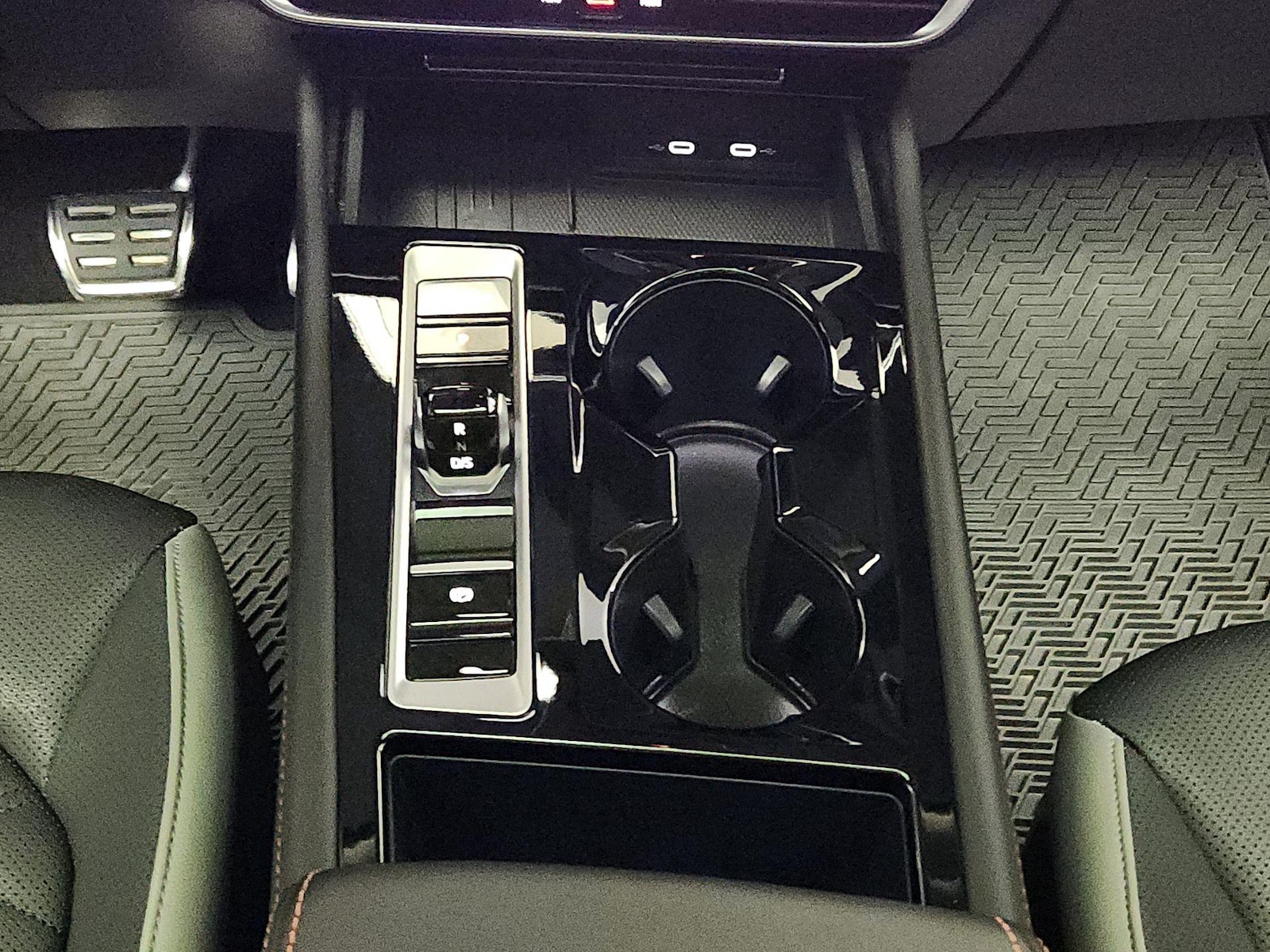 2025 Volkswagen Atlas Atlas Peak Edition - Photo 18
