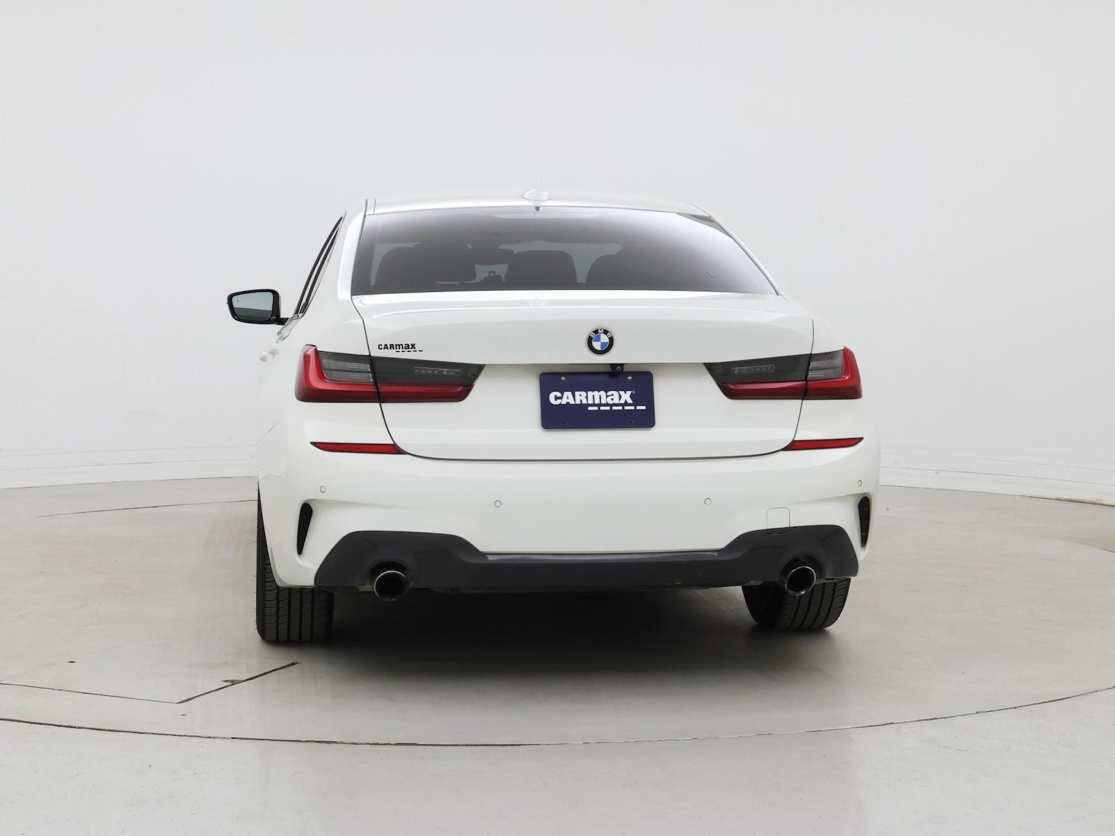 2022 BMW 3 Series 330i - Photo 7