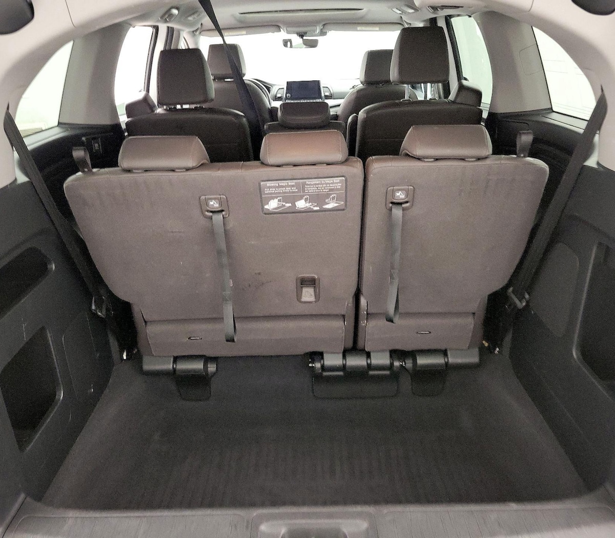 Trunk/Cargo (Seats Up)