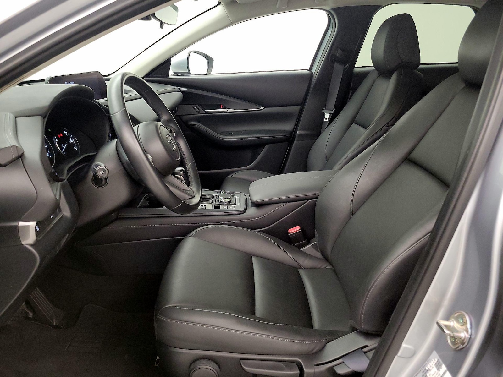 Side Airbags & Leatherette Seats