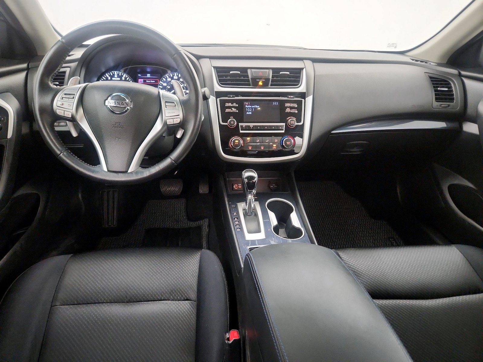 2018 Nissan Altima SR - Photo 10