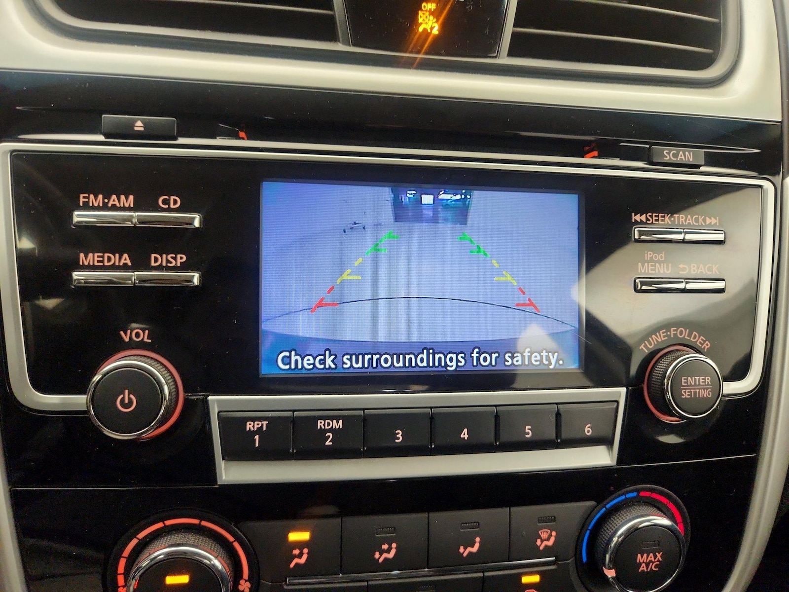 2018 Nissan Altima SR - Photo 15