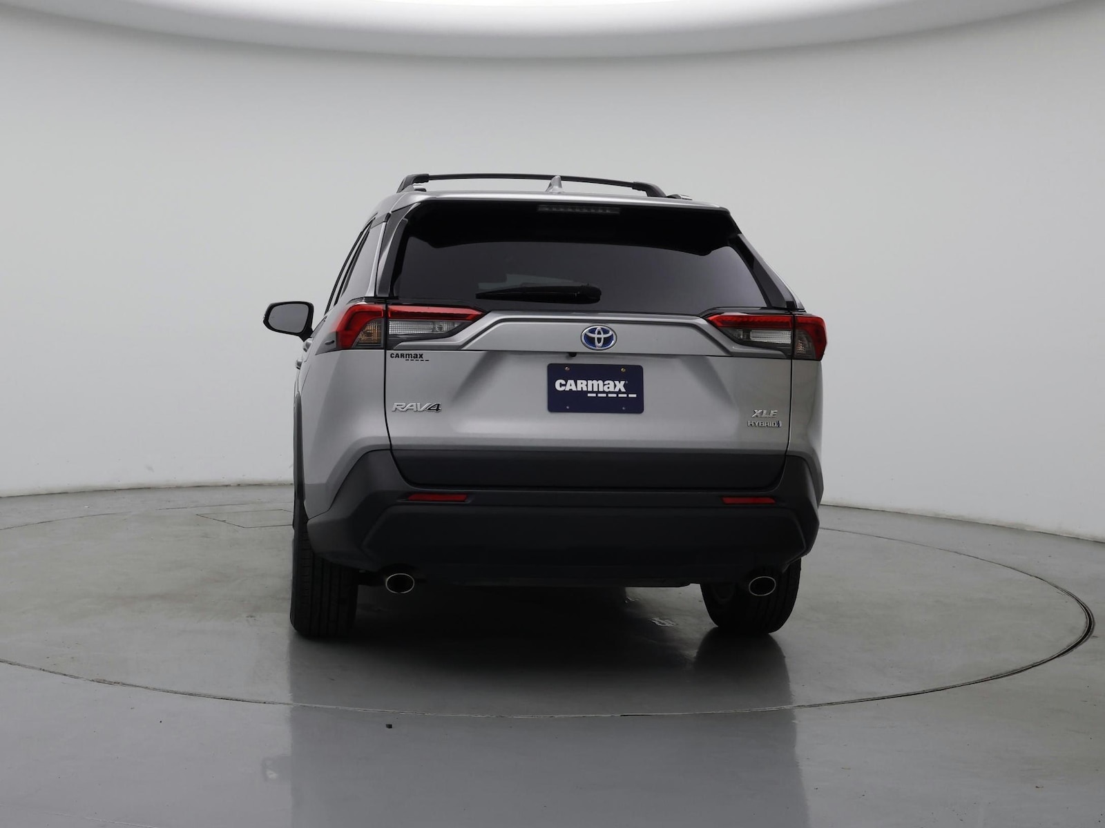 2019 Toyota RAV4 XLE - Photo 7