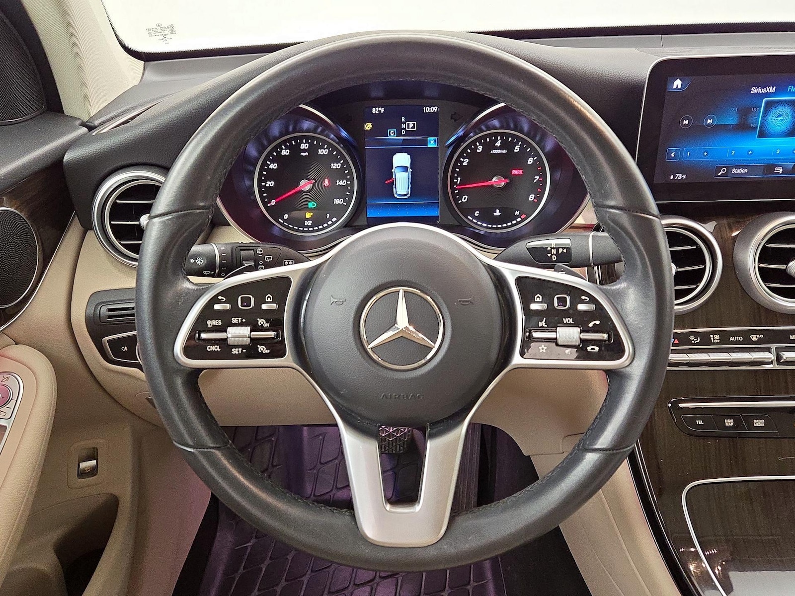 2022 Mercedes-Benz GLC GLC300 - Photo 11