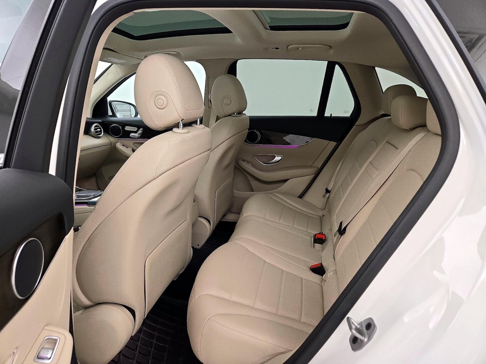 2022 Mercedes-Benz GLC GLC300 - Photo 21