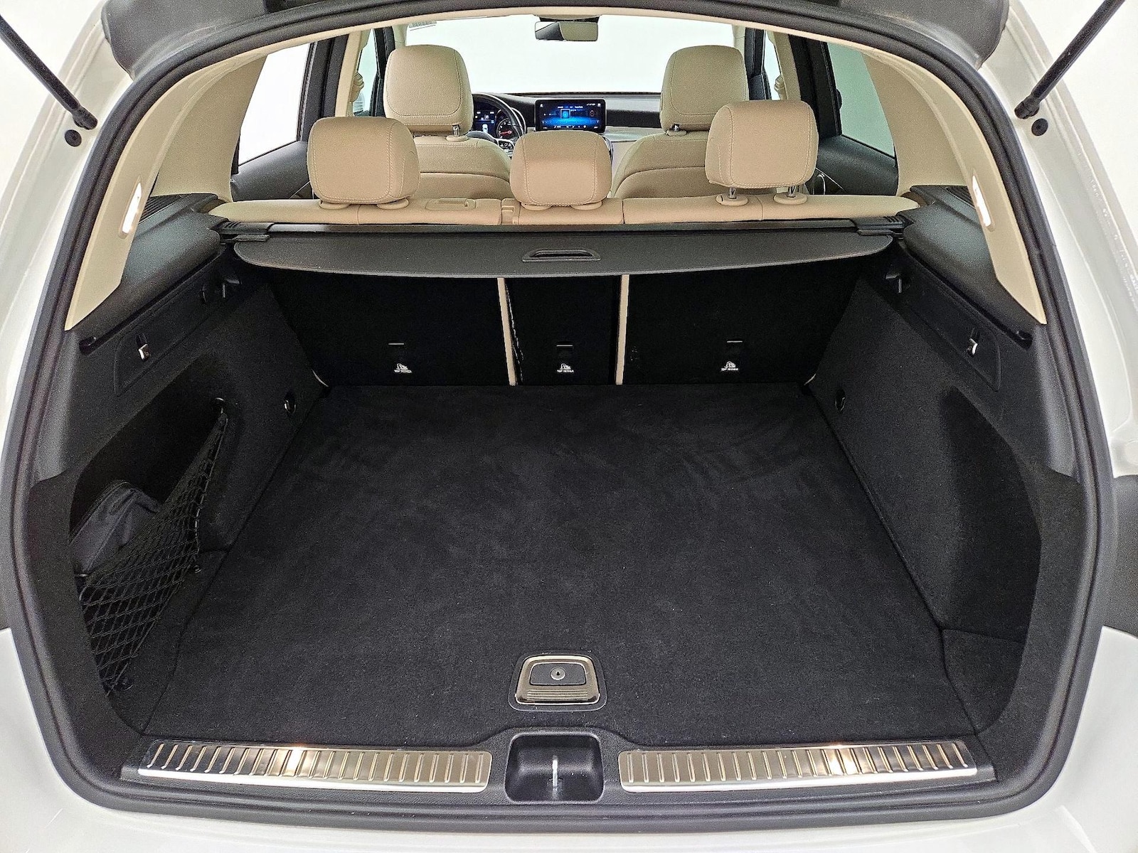 2022 Mercedes-Benz GLC GLC300 - Photo 22