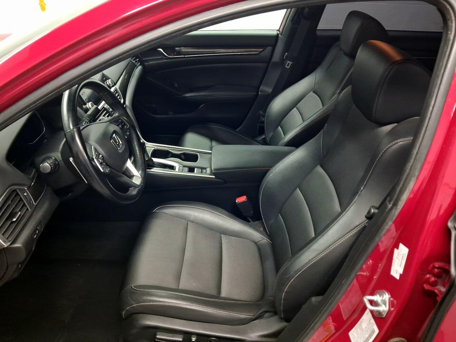 Power Seat(s) & Side Airbags