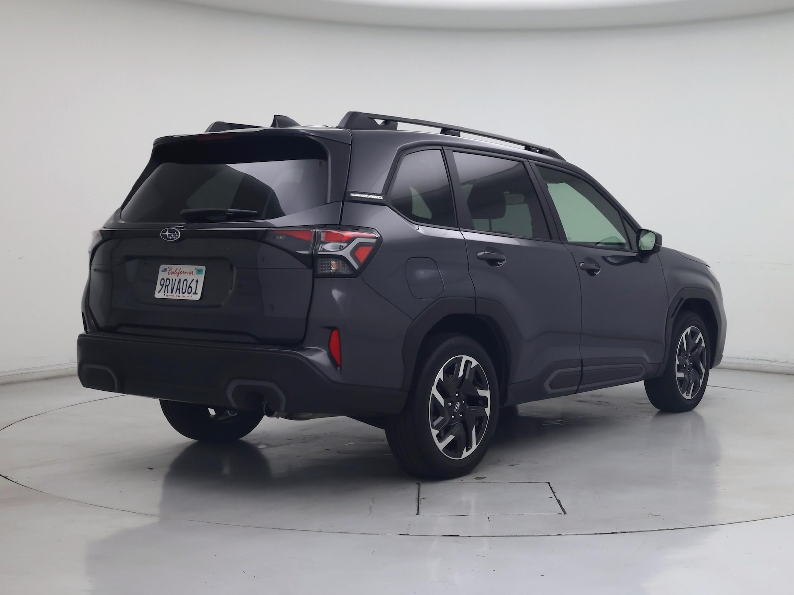 2025 Subaru Forester Limited - Photo 9