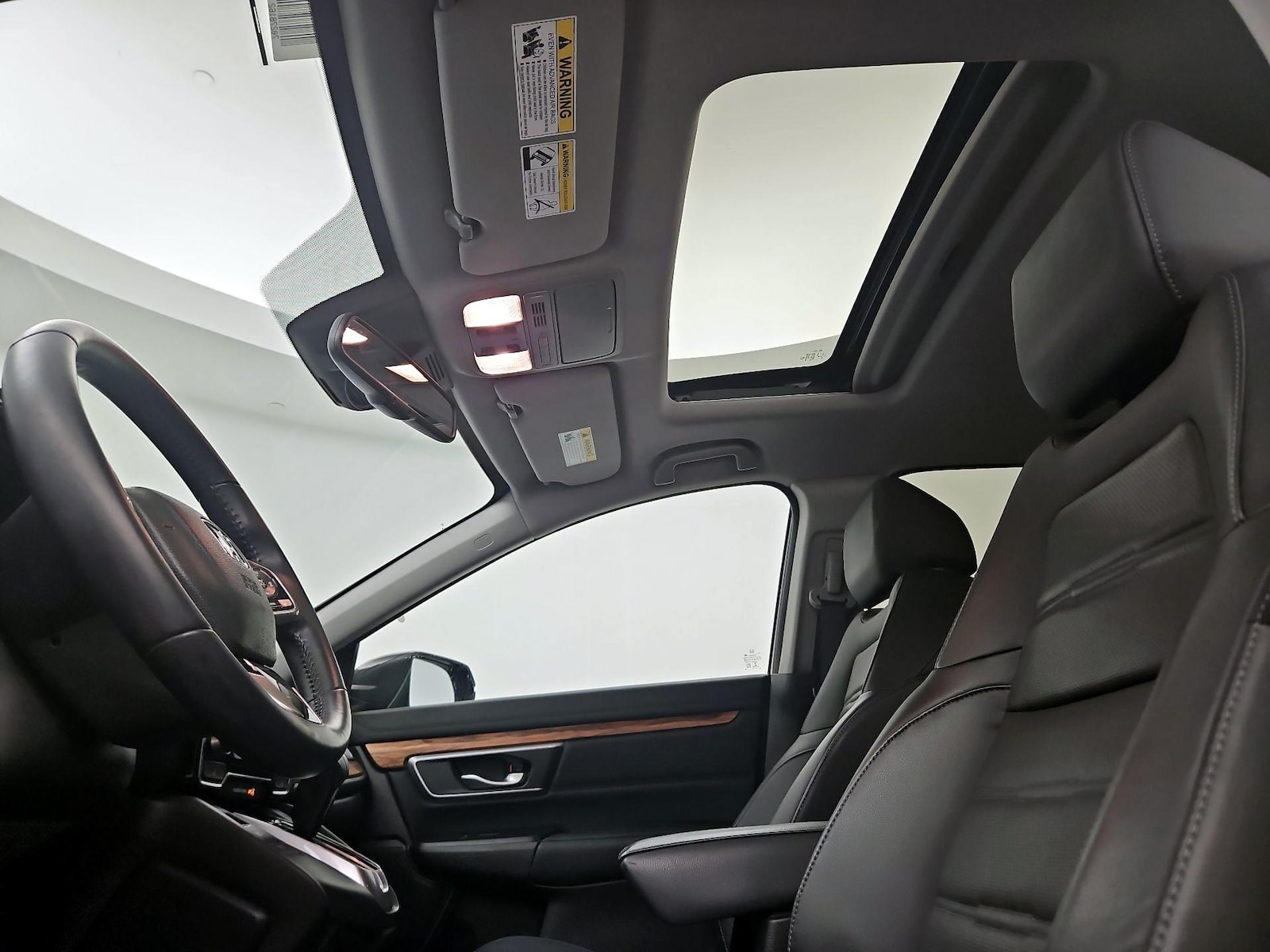 Sunroof(s) & Overhead Airbags