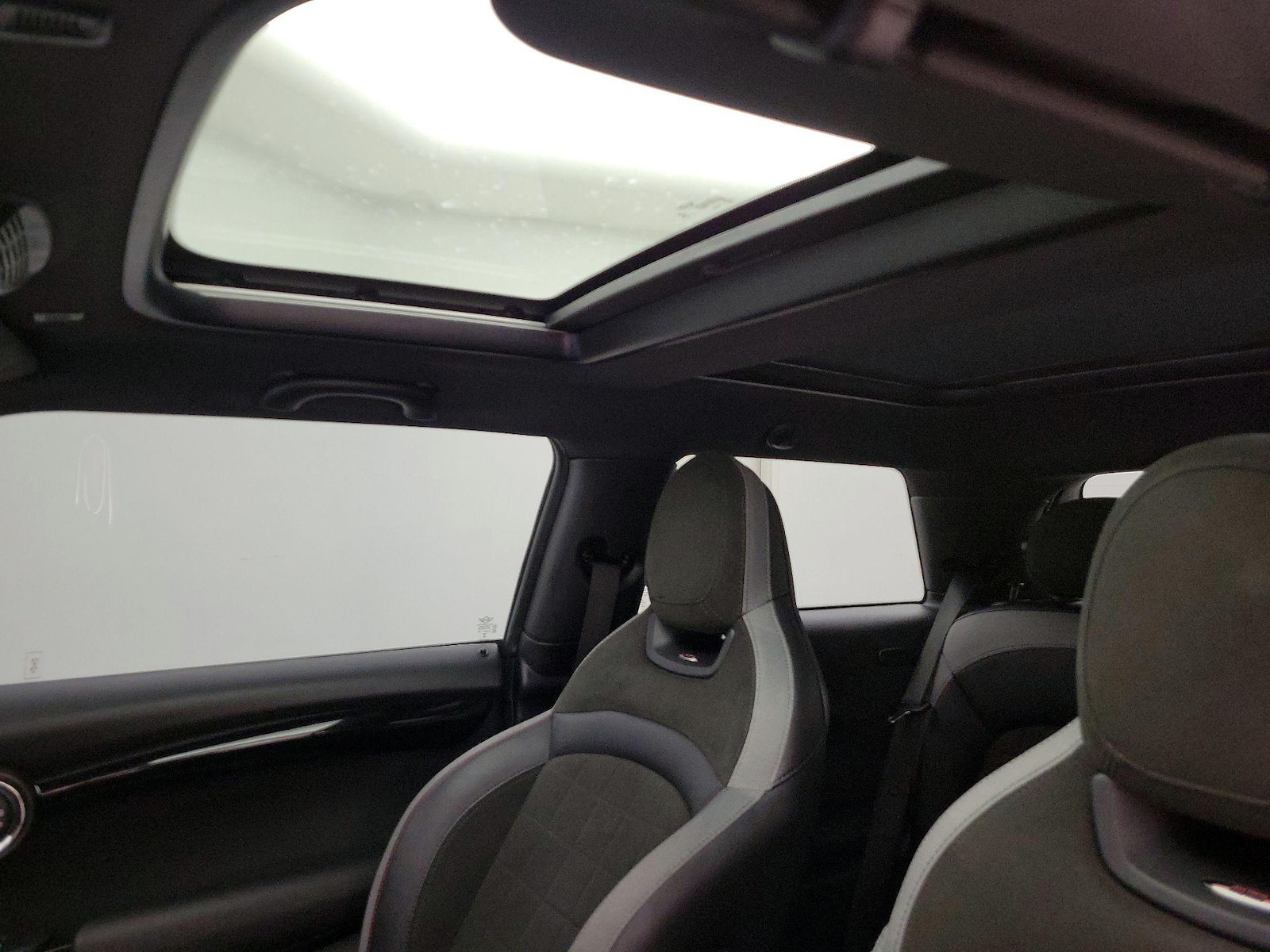 Panoramic Sunroof