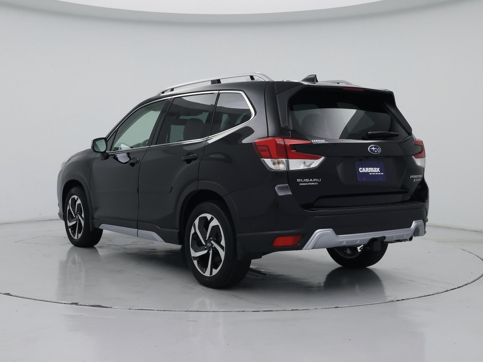 2022 Subaru Forester Touring - Photo 3