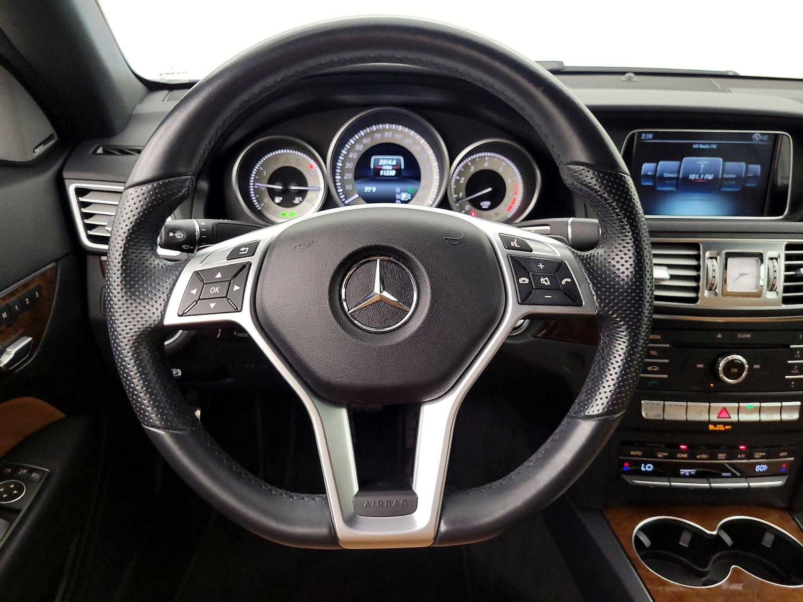 2016 Mercedes-Benz E-Class E400 - Photo 11