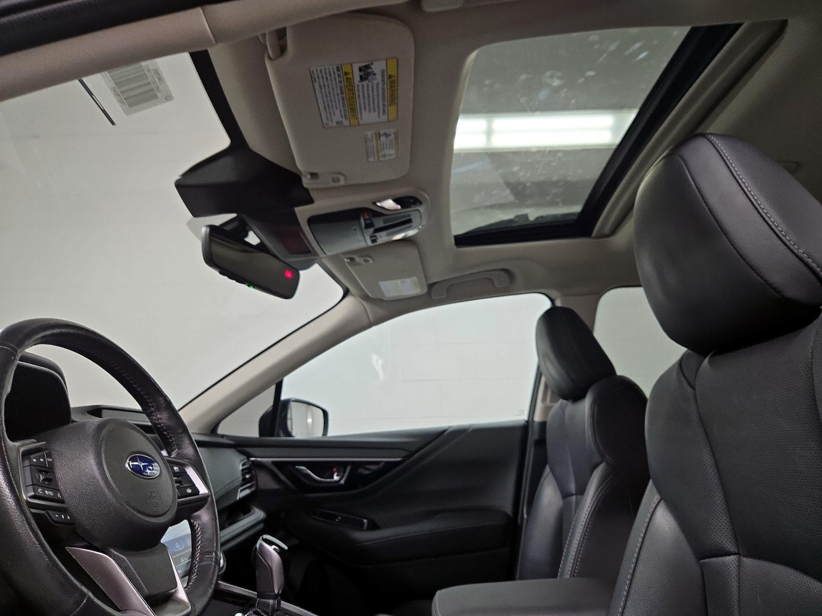 Sunroof(s) & Overhead Airbags