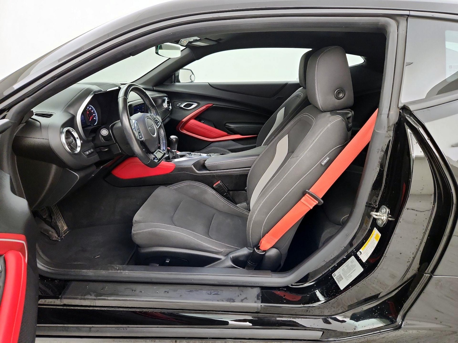 Leather Seats & Side Airbags