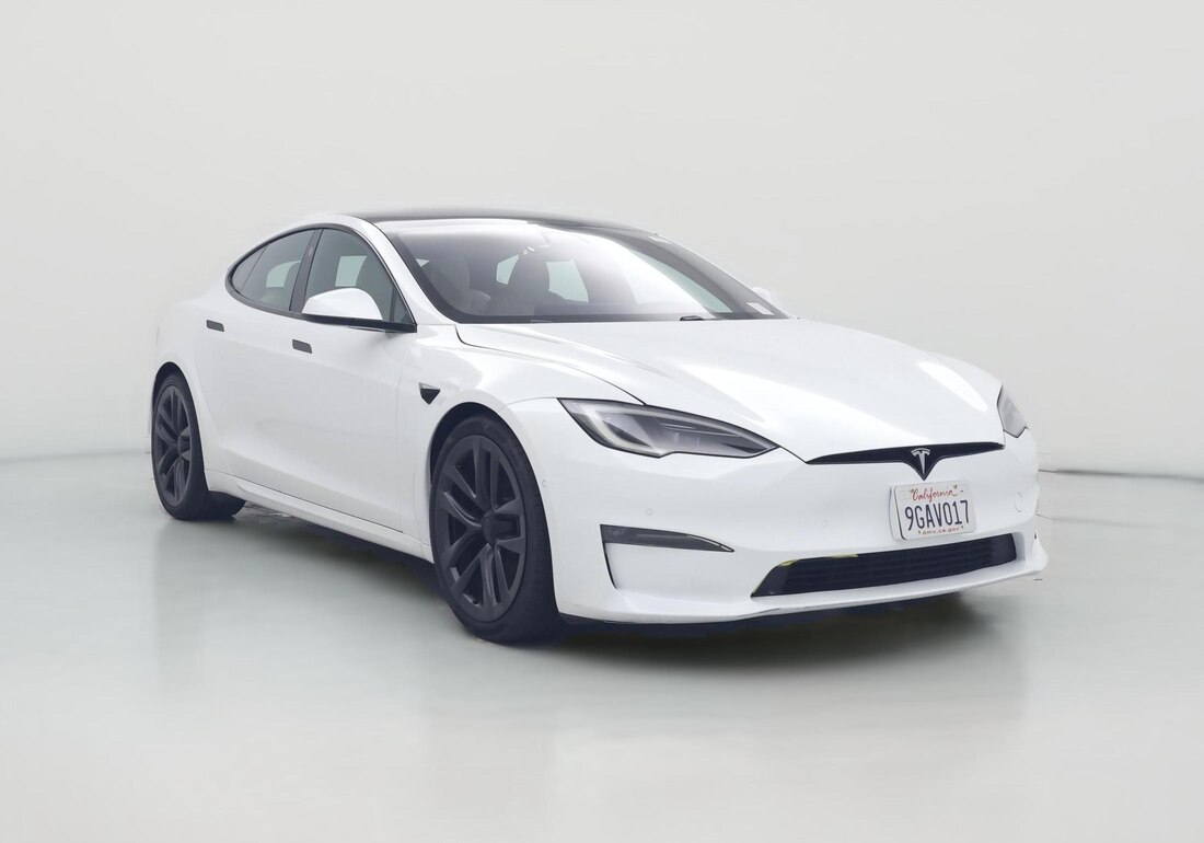 2023 Tesla Model S Long Range in White — CarMax photo