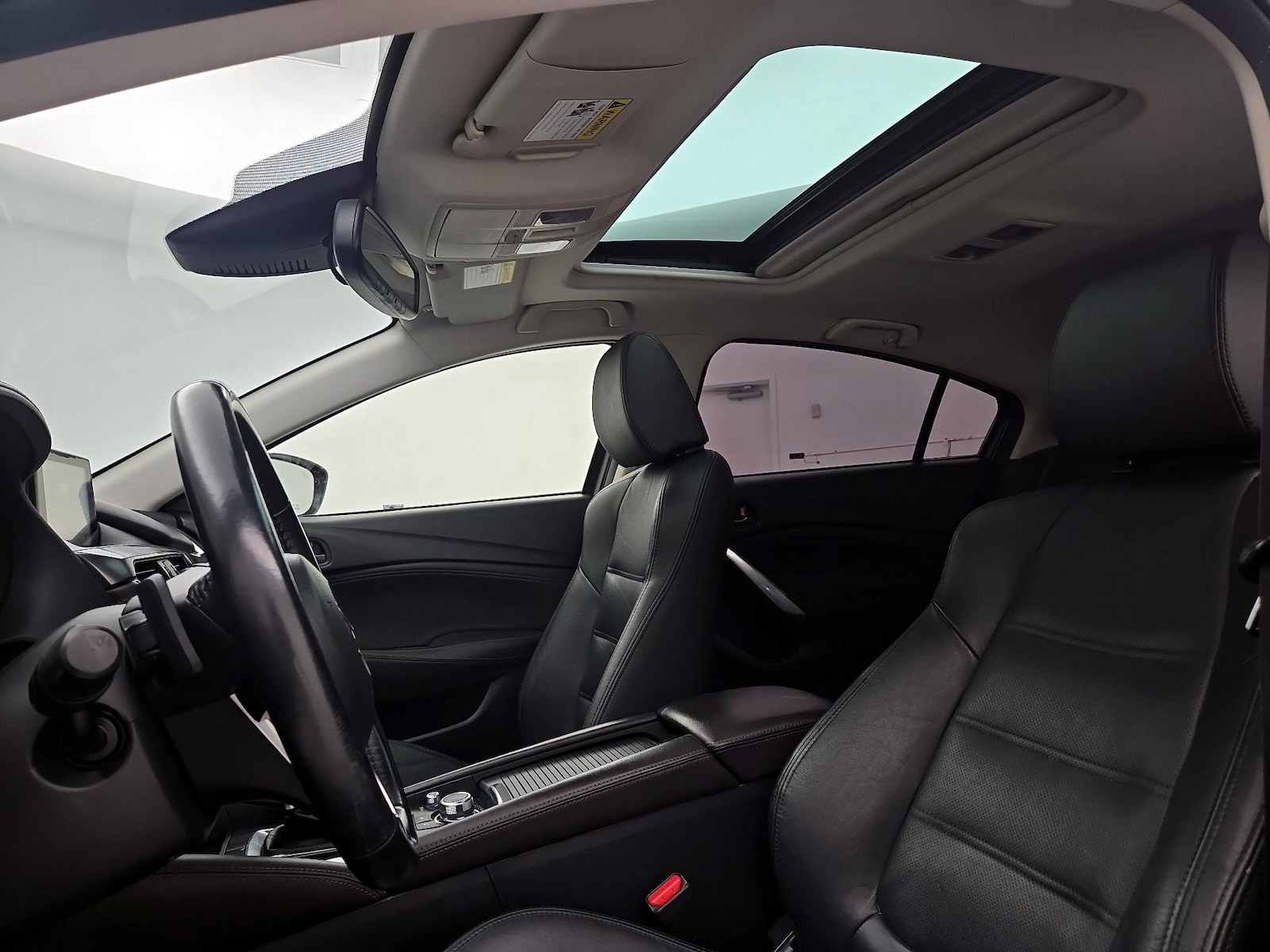 Sunroof(s) & Overhead Airbags