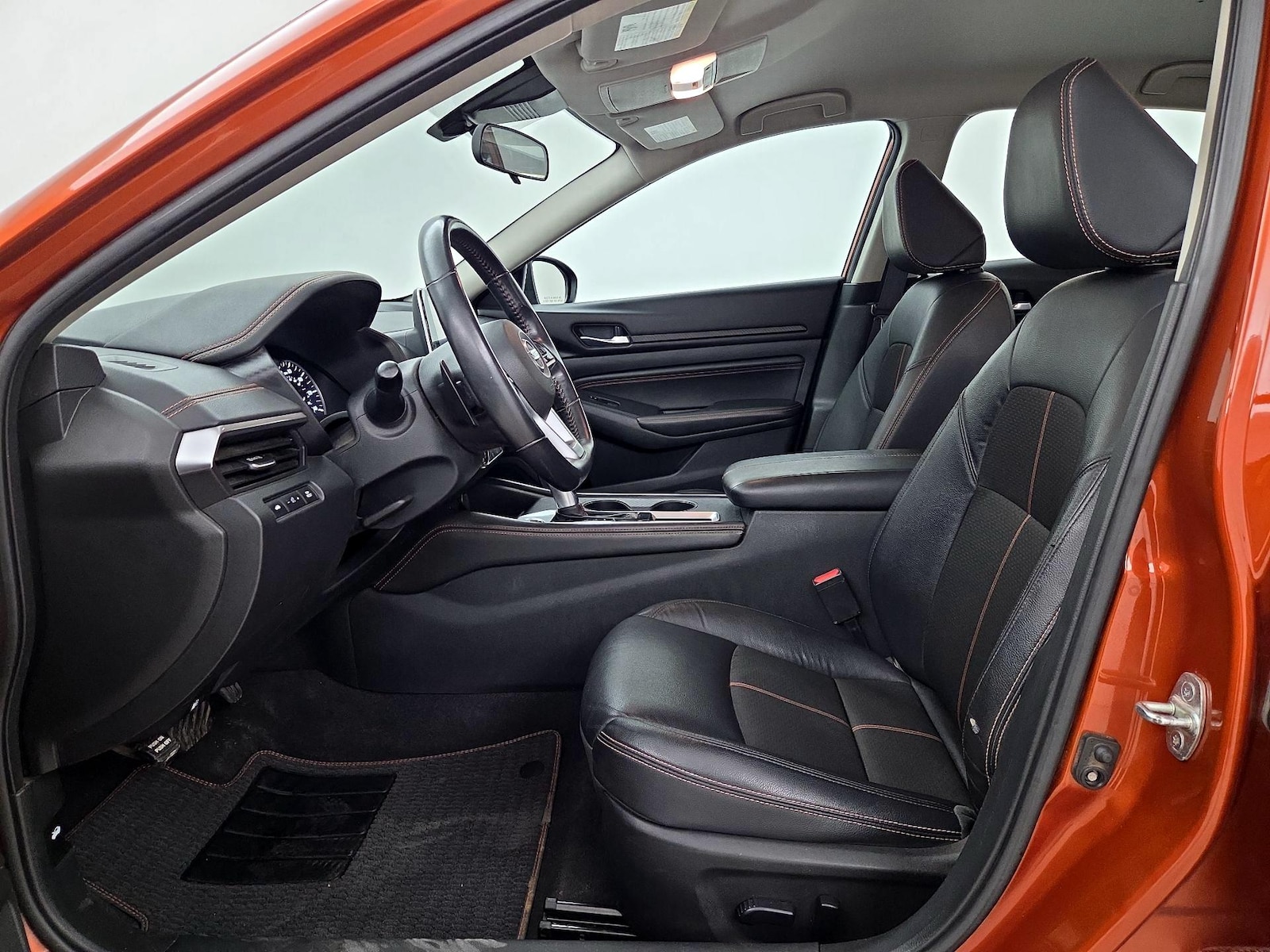 Power Seat(s) & Side Airbags