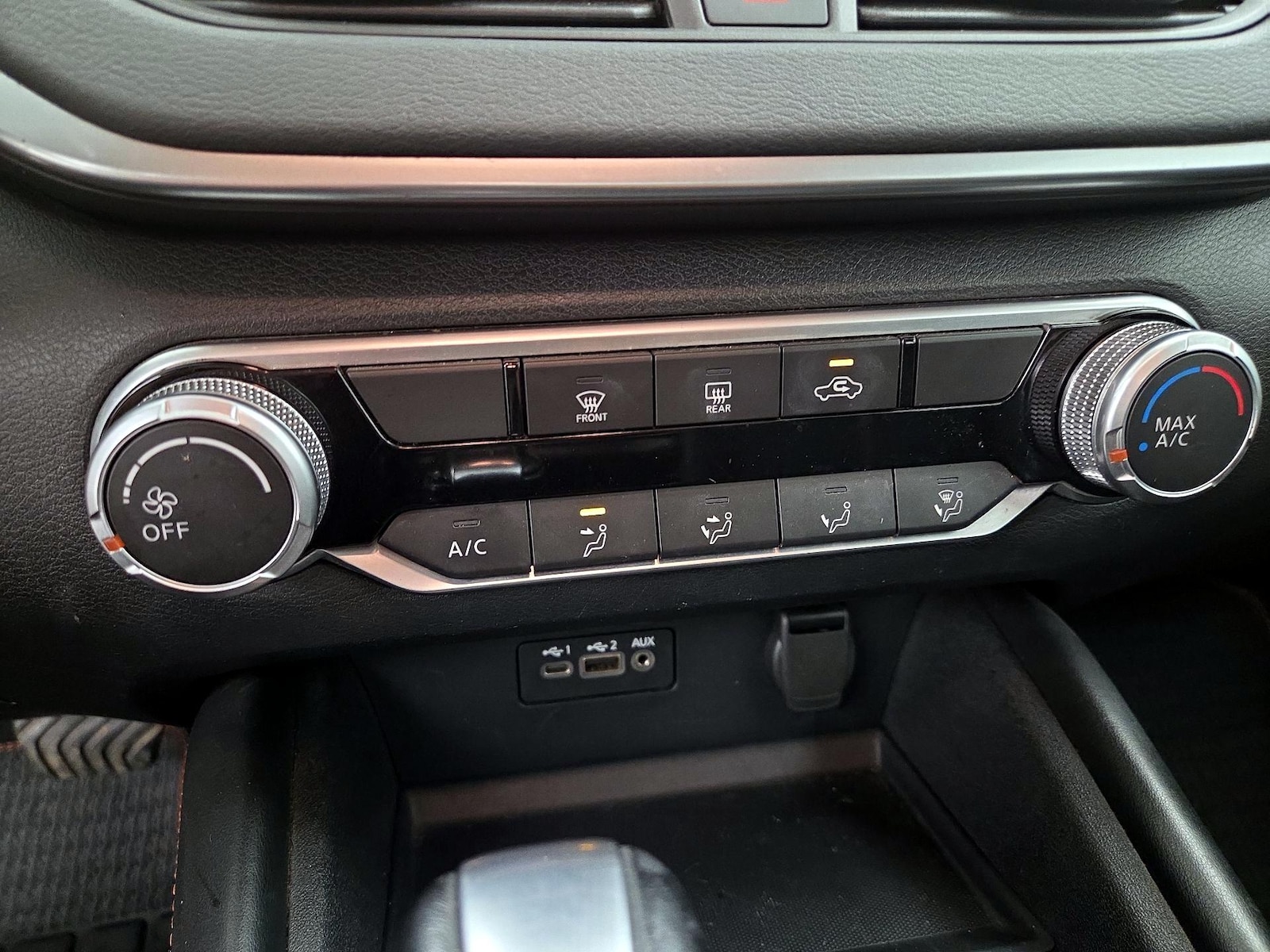 2021 Nissan Altima SR - Photo 17