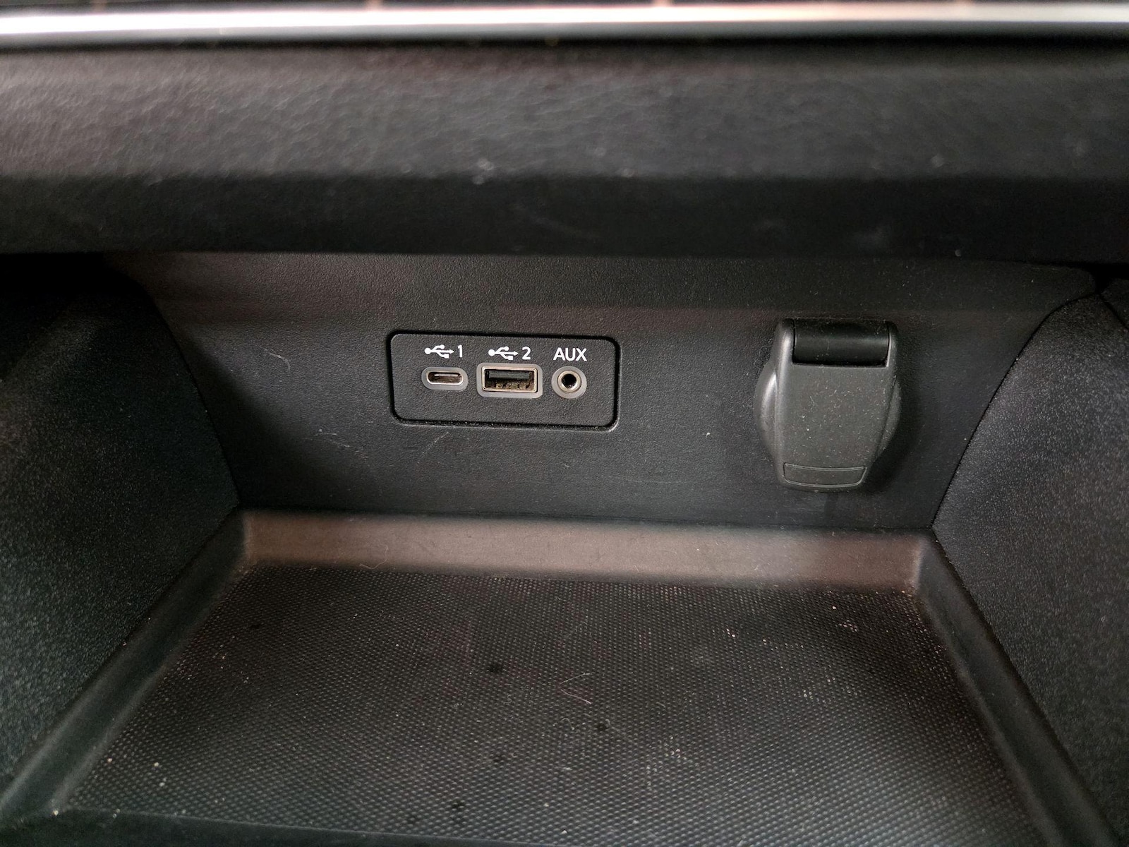 2021 Nissan Altima SR - Photo 19