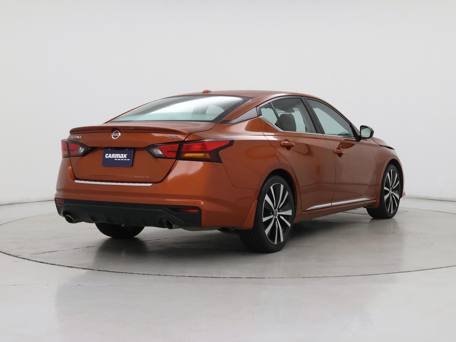 2021 Nissan Altima SR - Photo 9