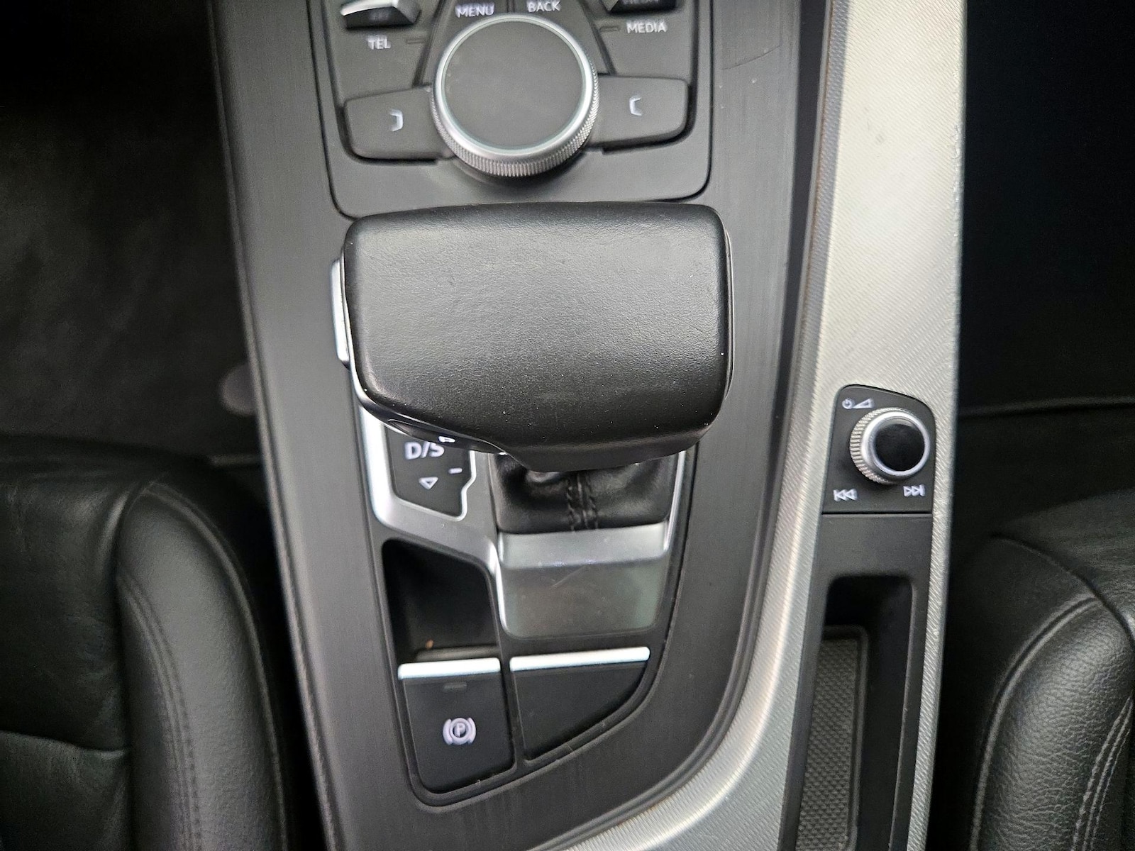 2017 Audi A4 Premium - Photo 18