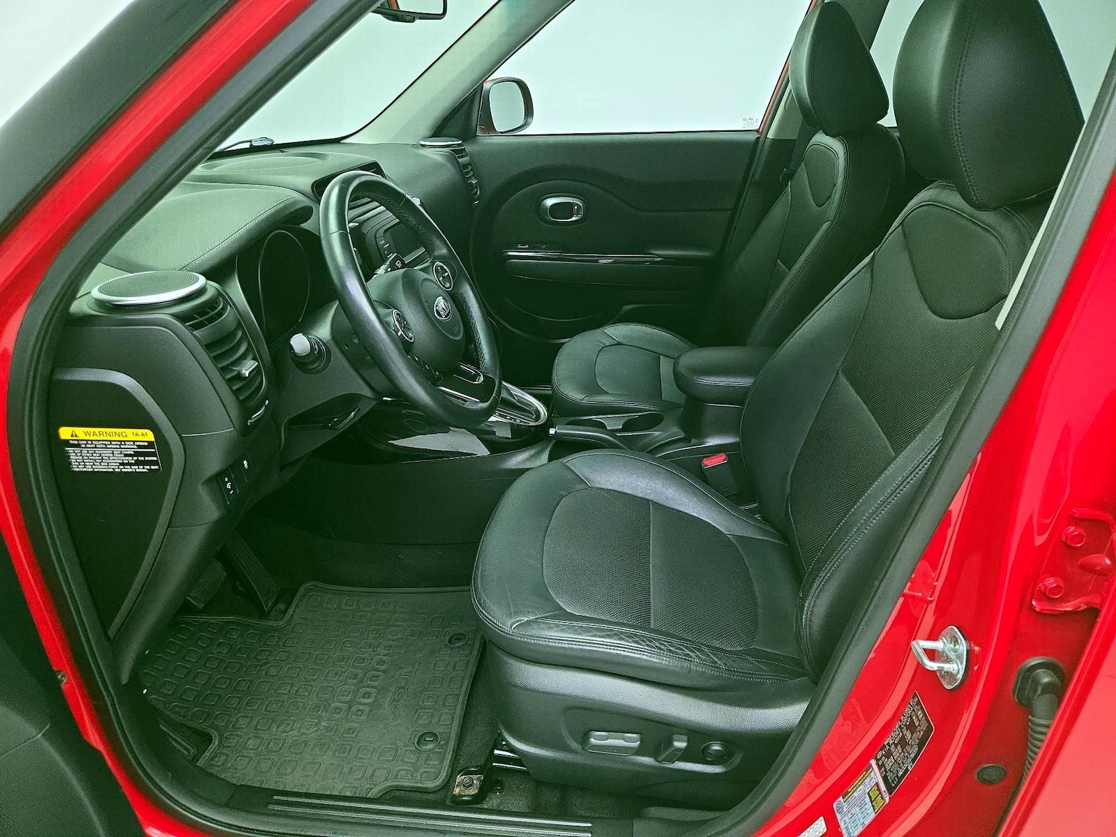 Power Seat(s) & Leather Seats