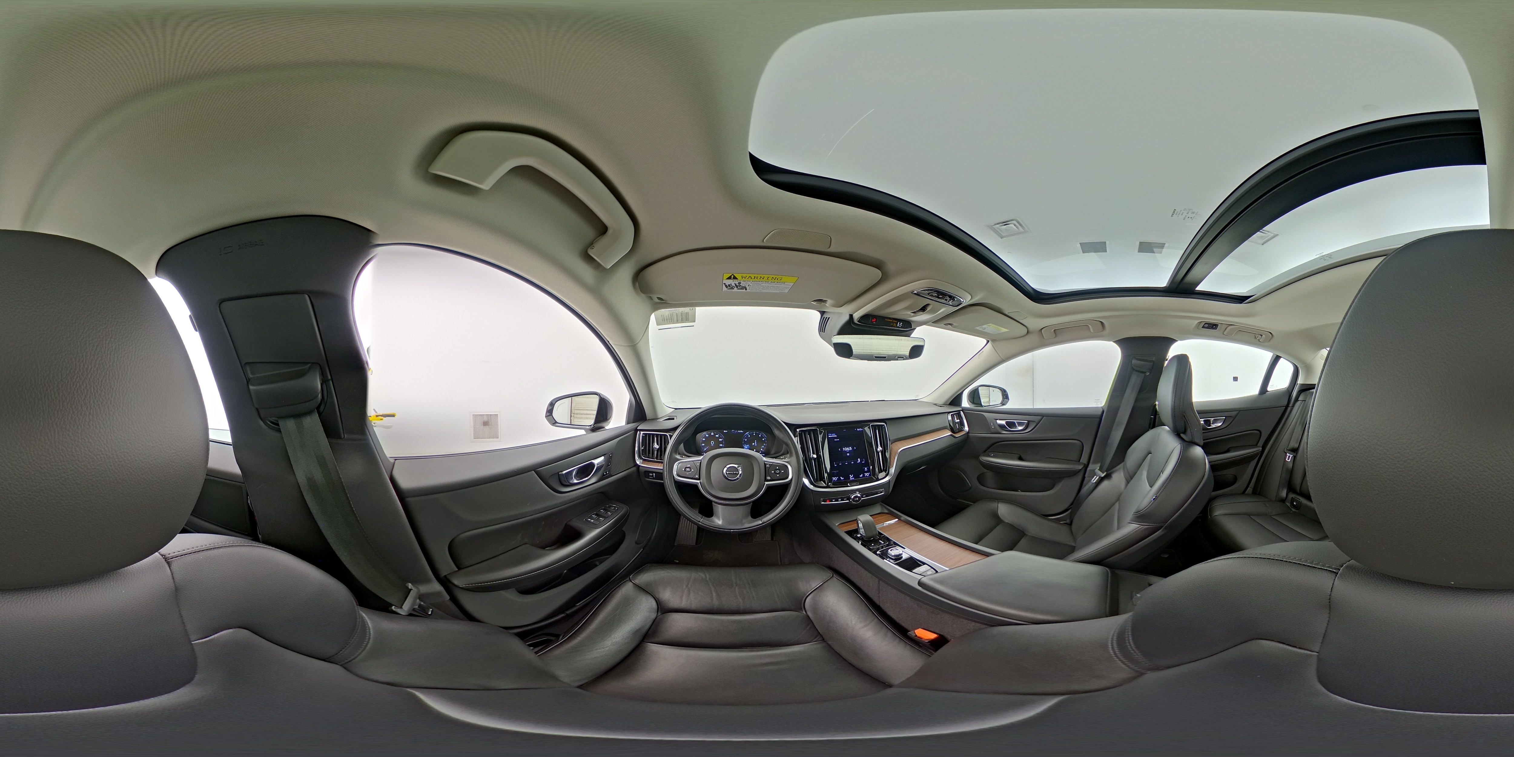 2022 Volvo S60 Momentum - Photo 28