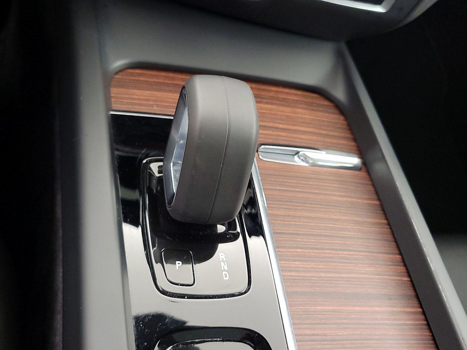 2022 Volvo S60 Momentum - Photo 19