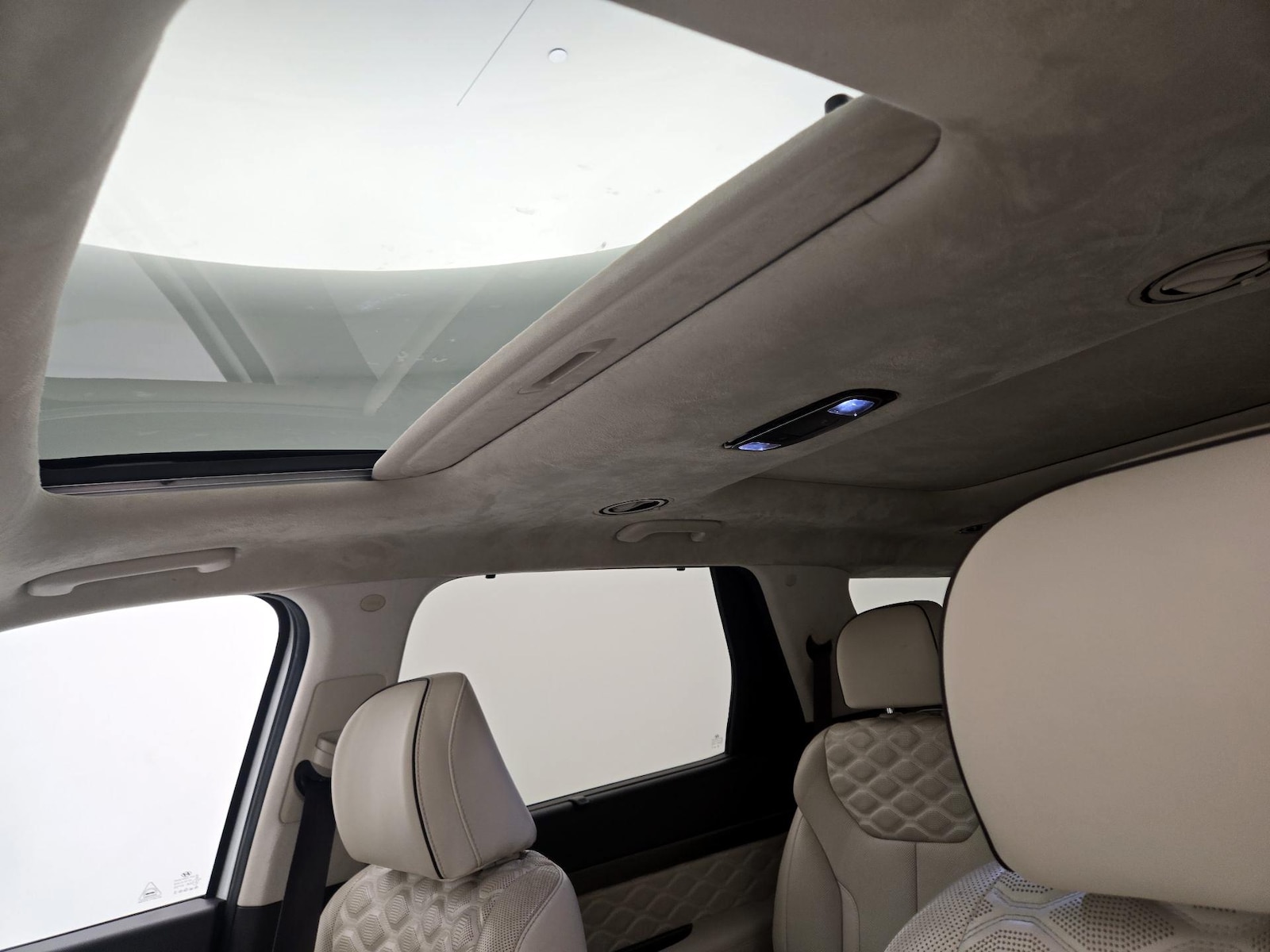 Sunroof(s) & Skylight(s)
