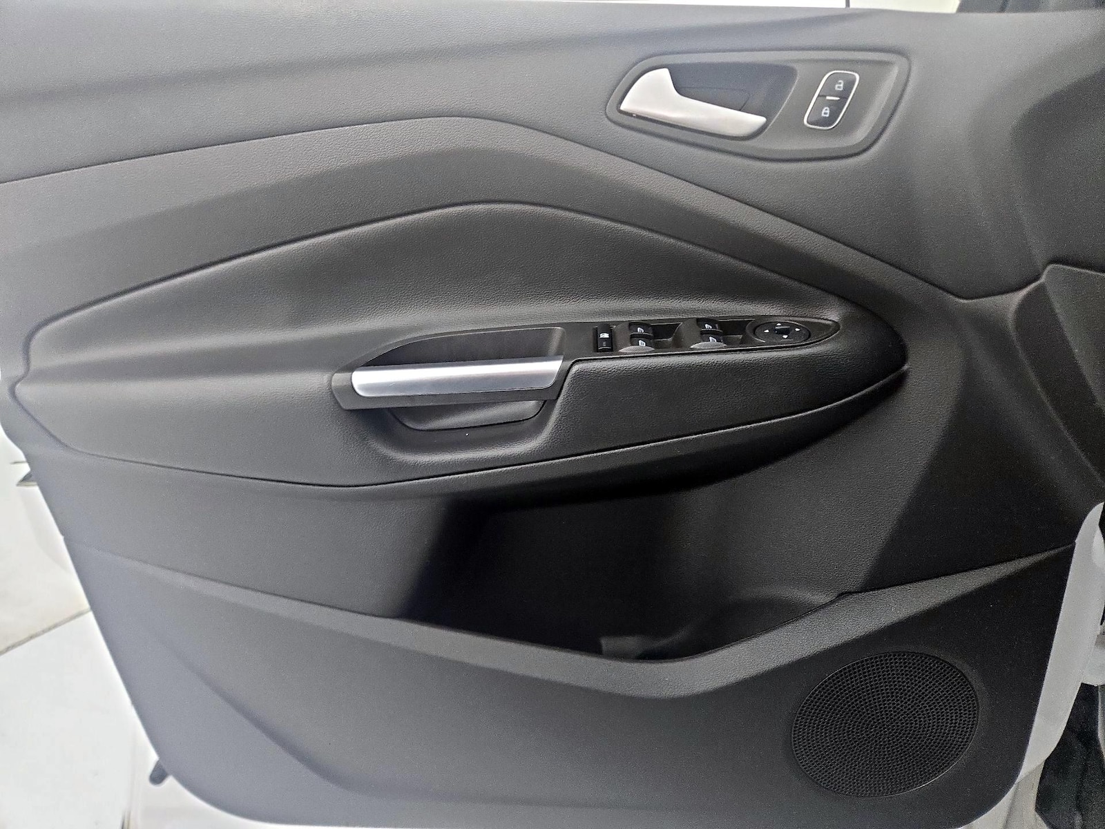 2018 Ford Escape SE - Photo 13