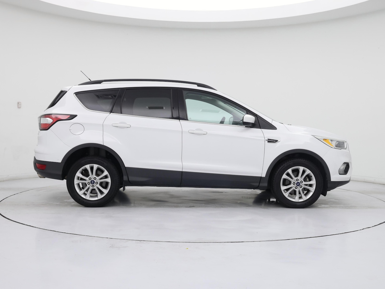 2018 Ford Escape SE - Photo 8