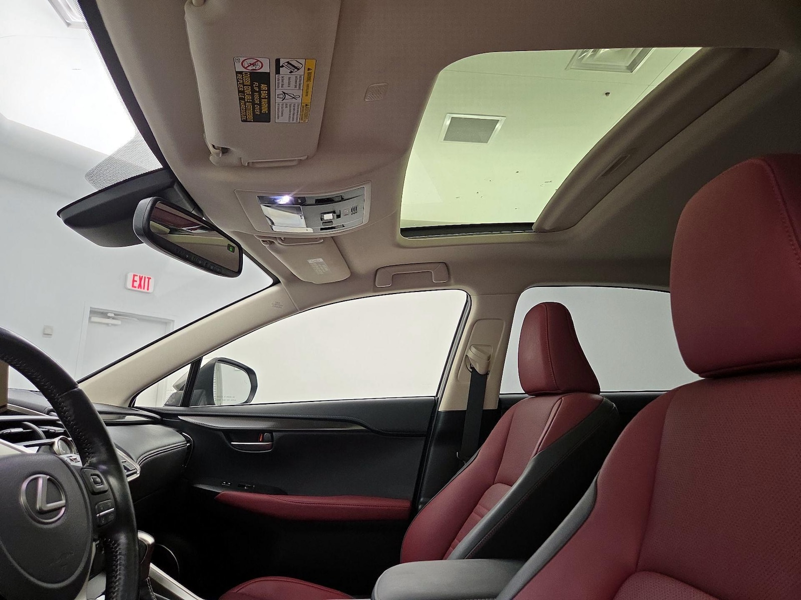 Sunroof(s) & Overhead Airbags