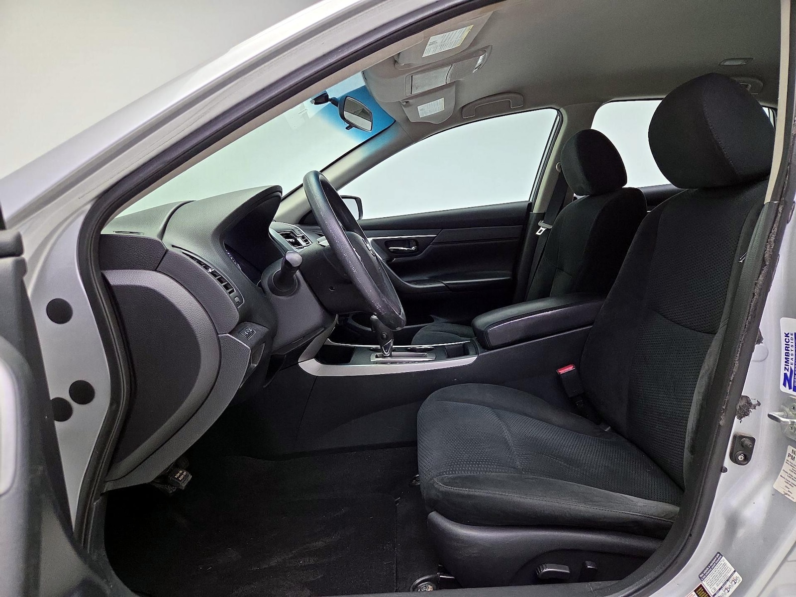 Power Seat(s) & Side Airbags