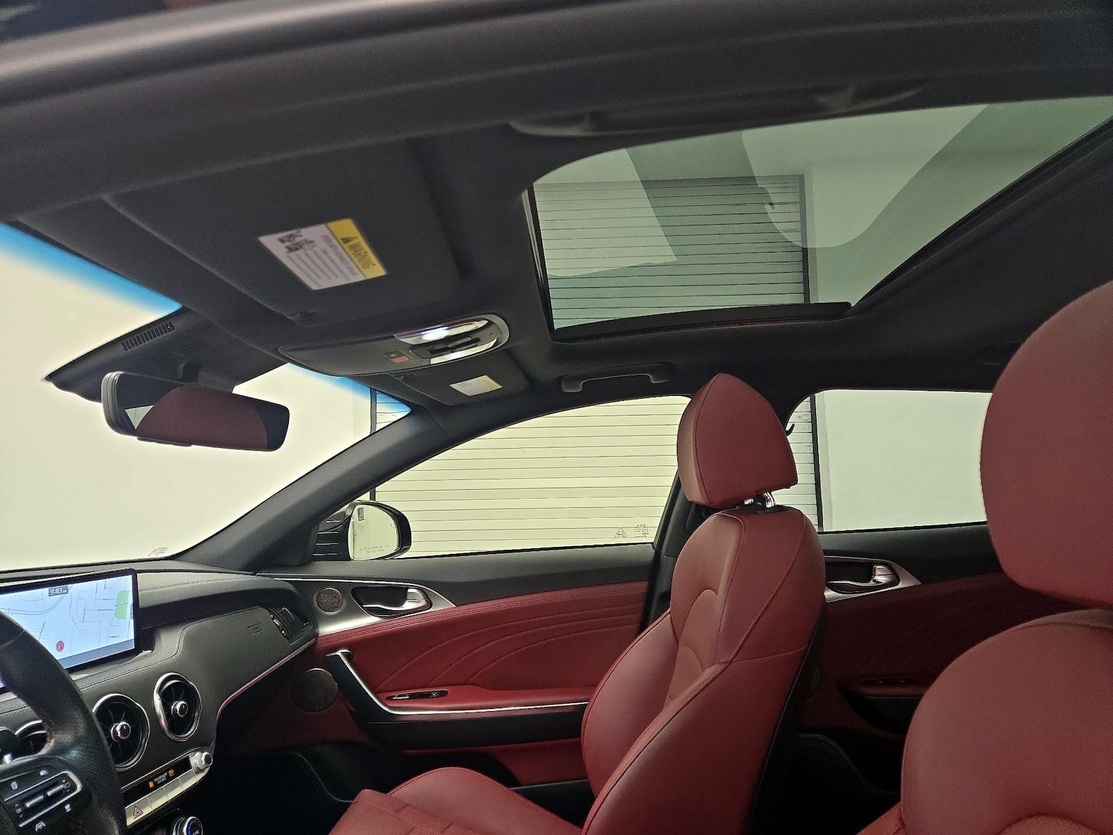 Sunroof(s) & Overhead Airbags
