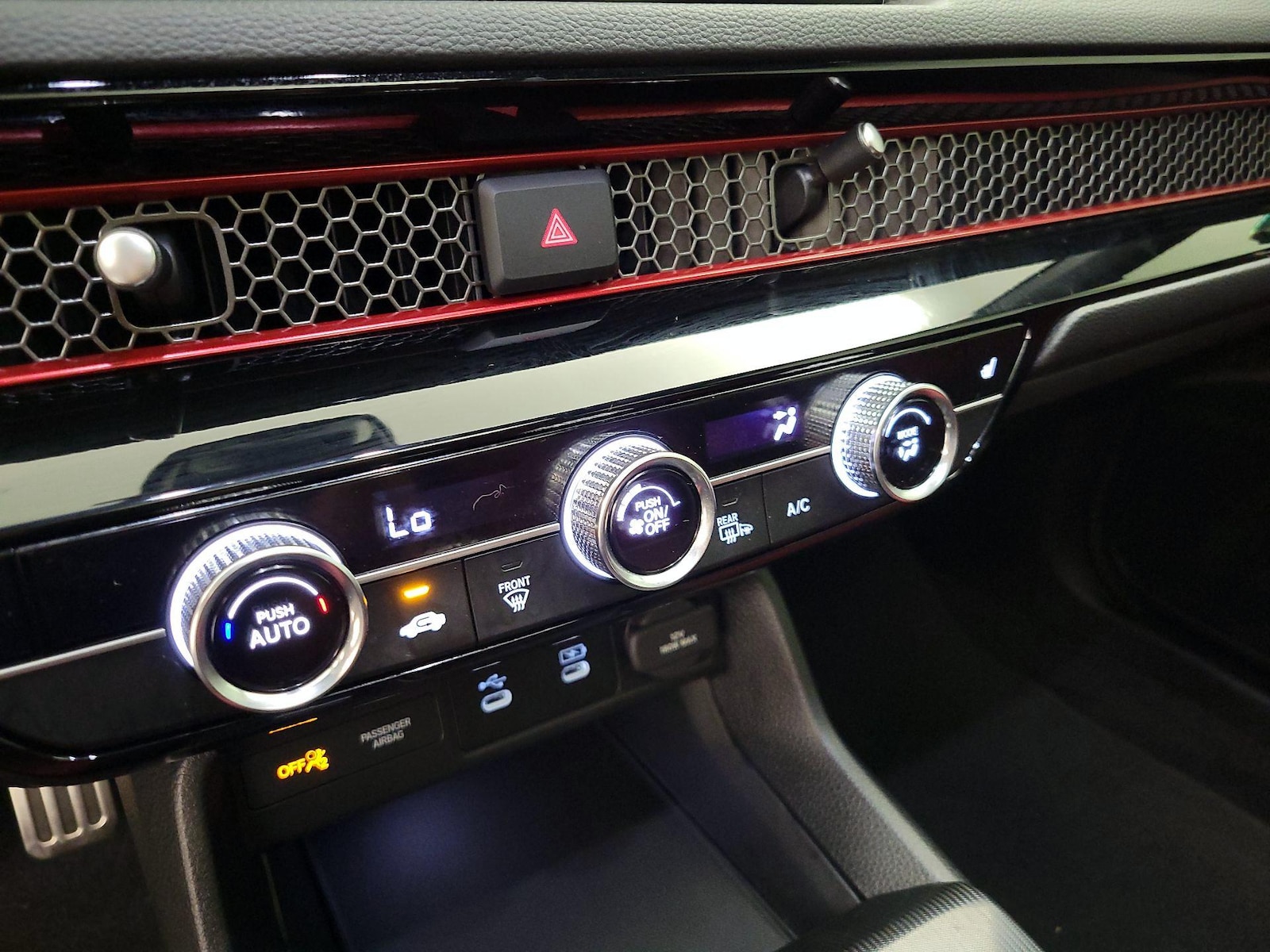 2026 Honda Civic Si - Photo 17