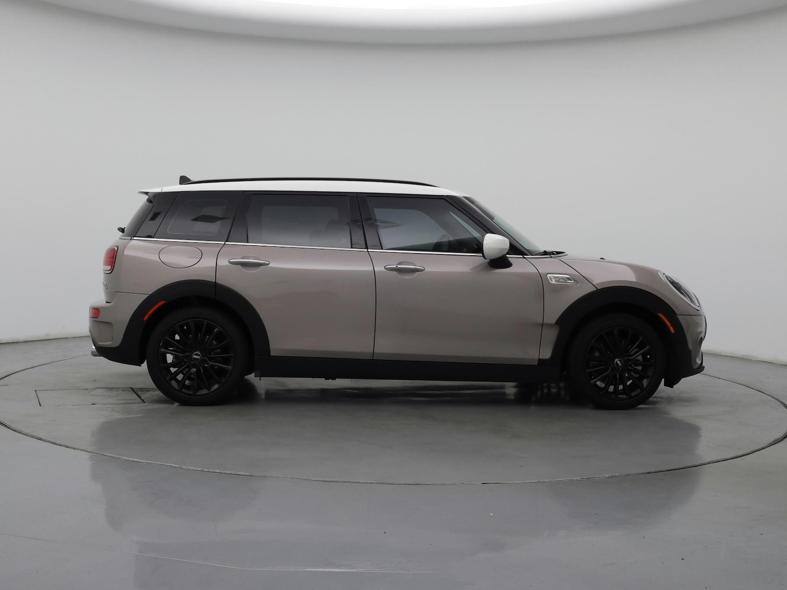 2024 MINI Clubman S - Photo 8