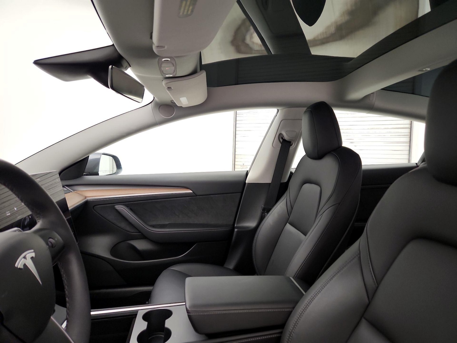 Skylight(s) & Overhead Airbags