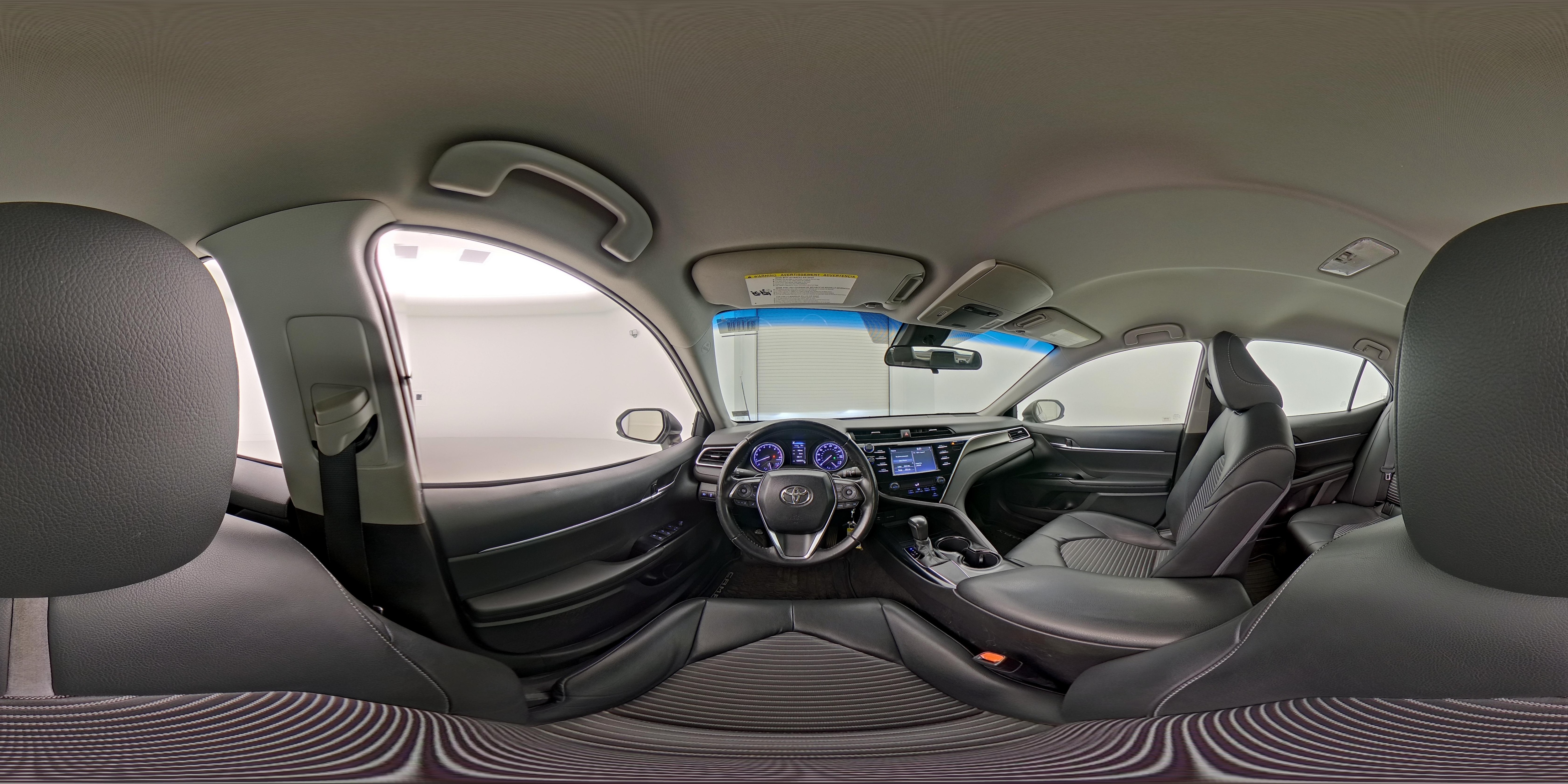 2018 Toyota Camry SE - Photo 26