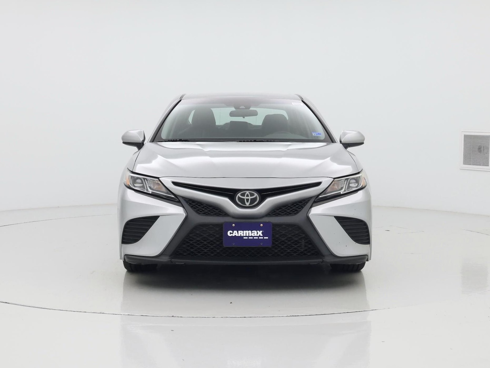 2018 Toyota Camry SE - Photo 6