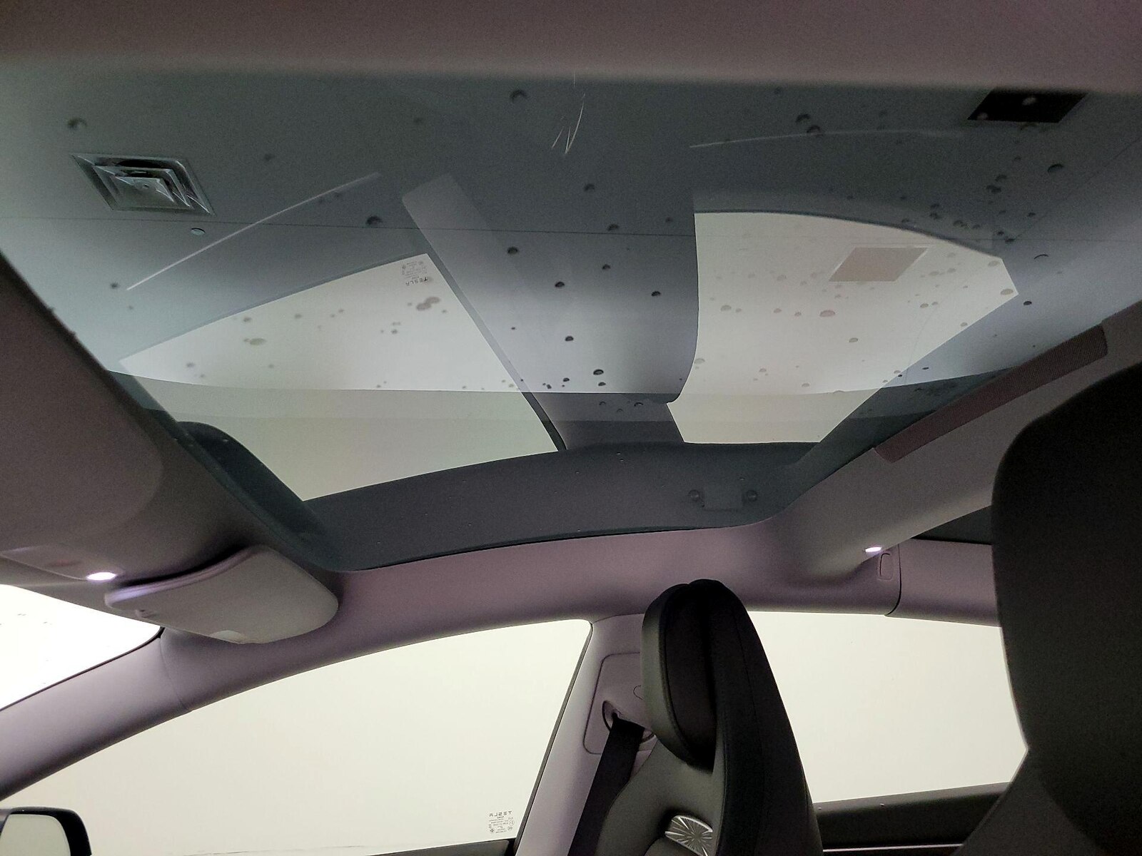 Skylight(s) & Overhead Airbags