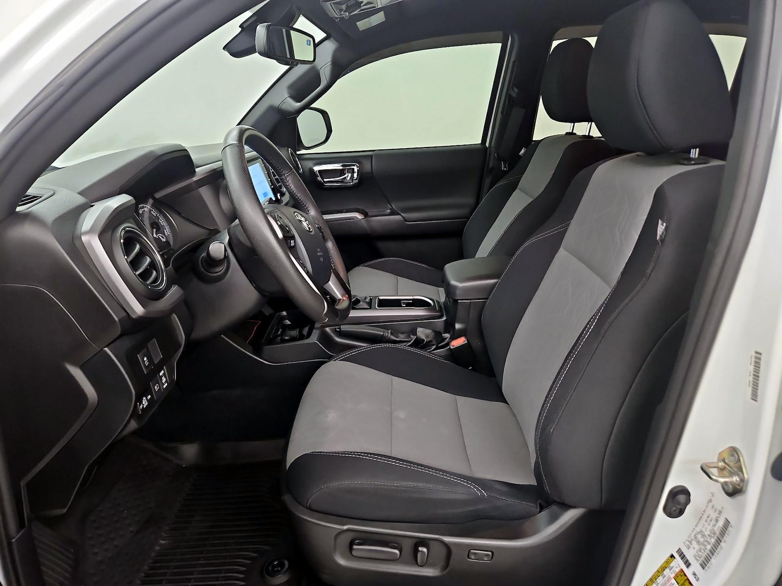 Power Seat(s) & Side Airbags