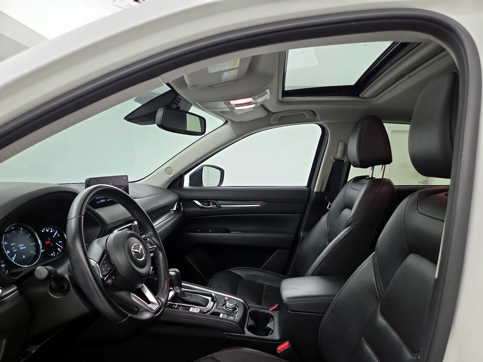 Sunroof(s) & Overhead Airbags