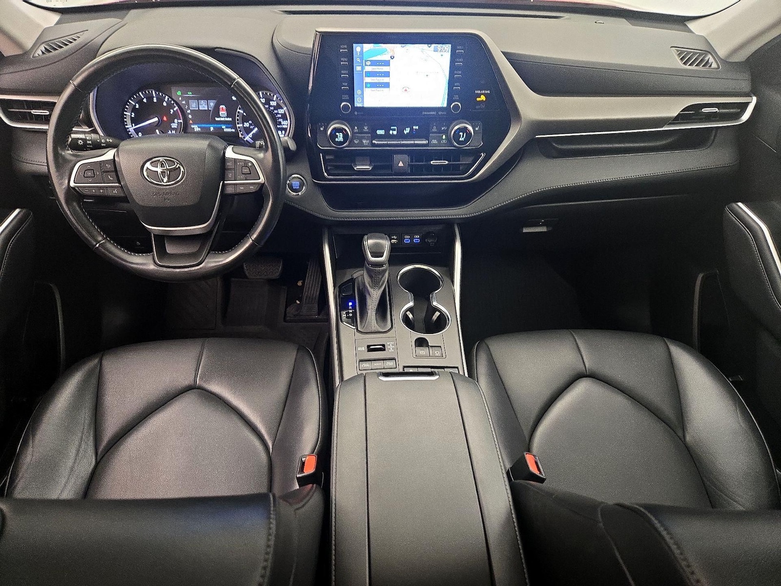 Apple CarPlay® & Android Auto™