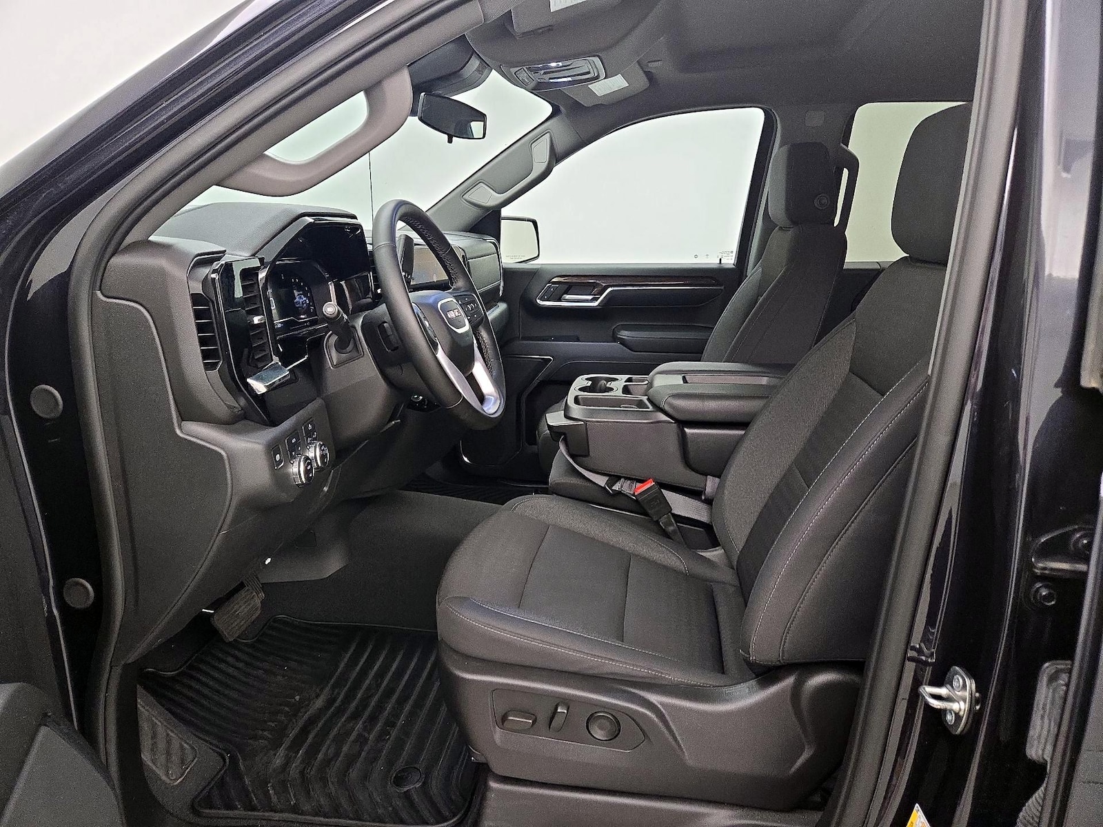 2024 GMC Sierra 1500 Elevation - Photo 12