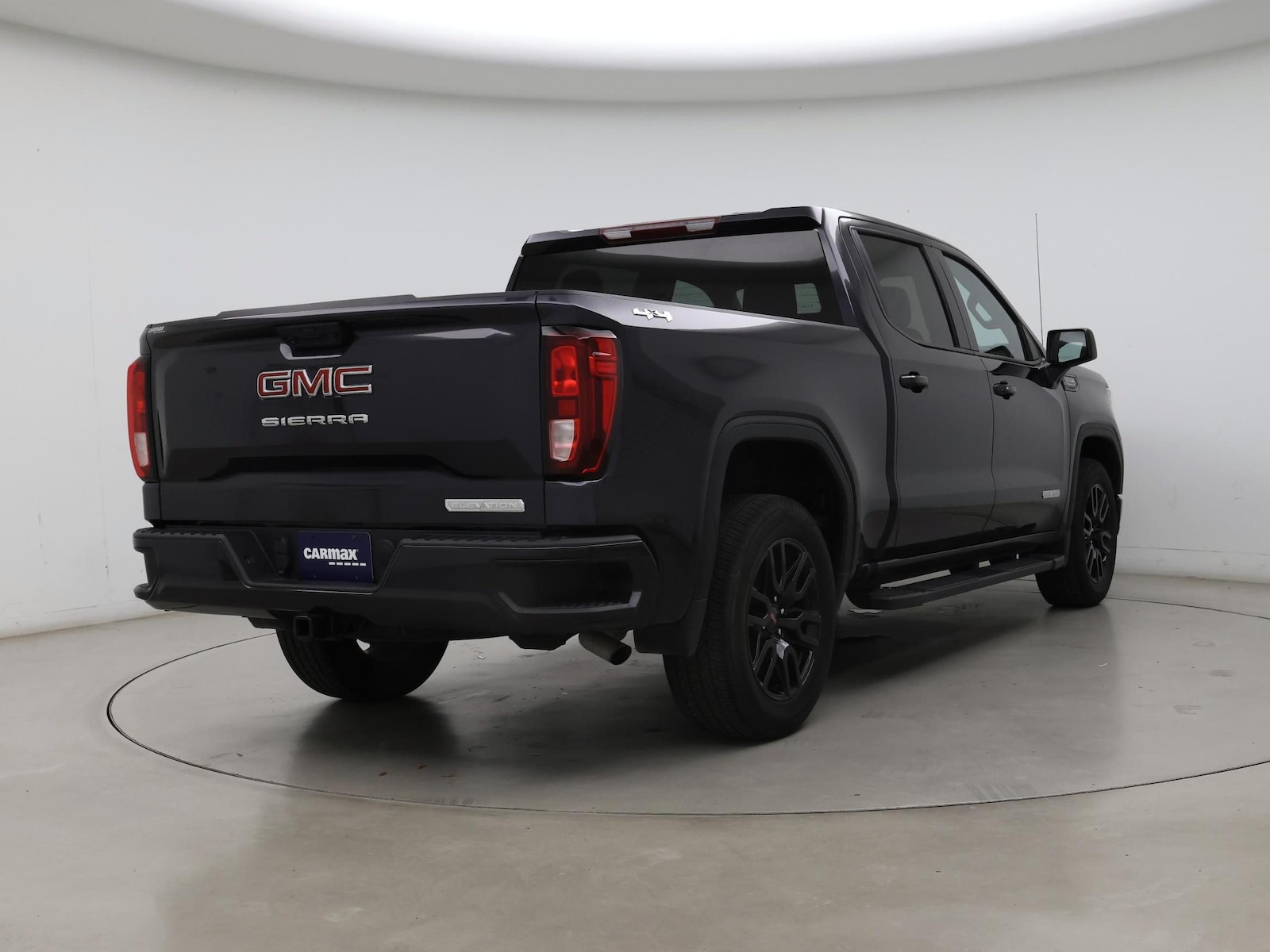 2024 GMC Sierra 1500 Elevation - Photo 9