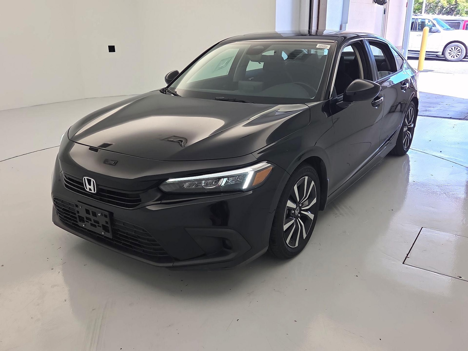 2023 Honda Civic EX - Photo 3