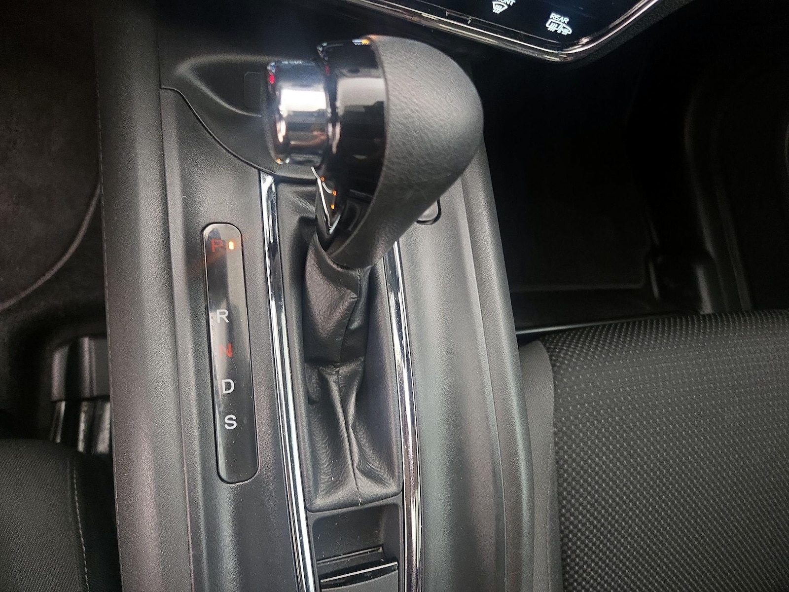 2022 Honda HR-V EX - Photo 18