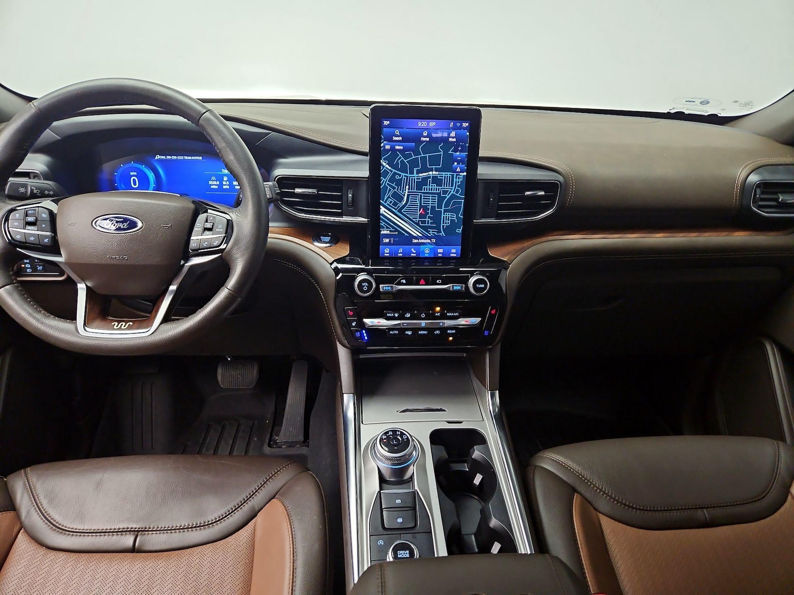 Apple CarPlay® & Android Auto™